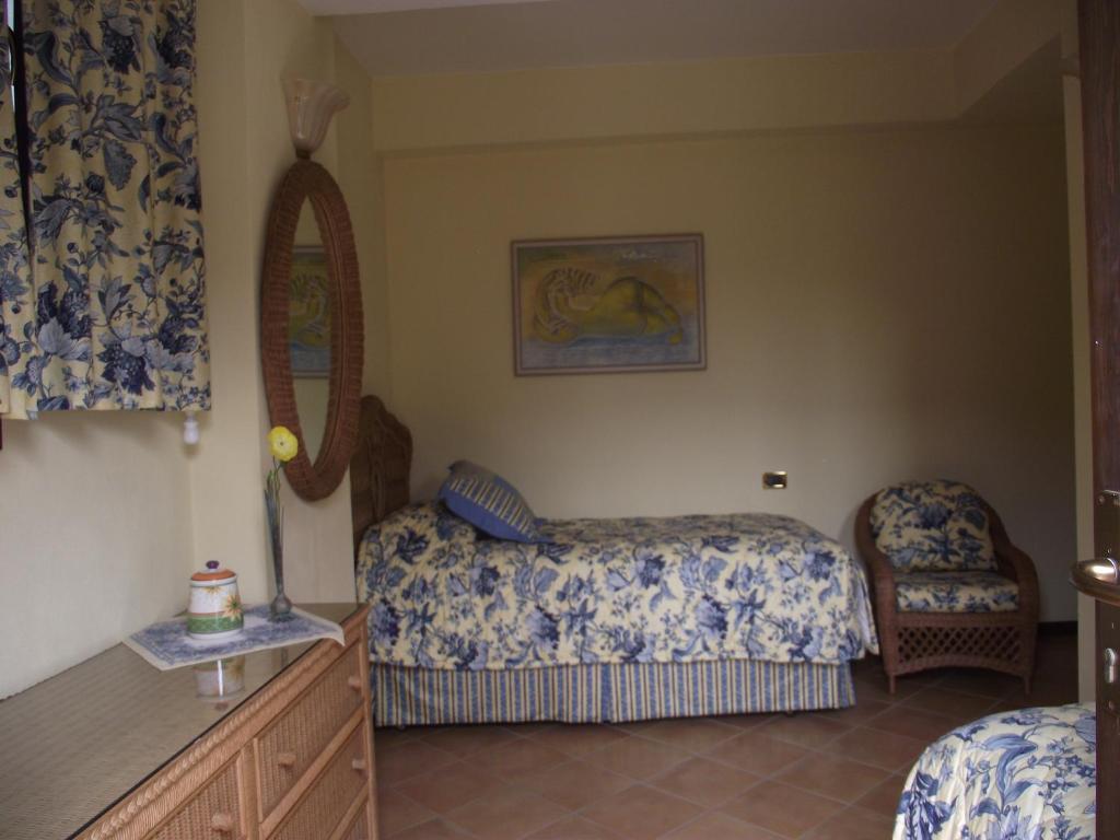 Villa Castiglioni Apartment Laglio Værelse billede