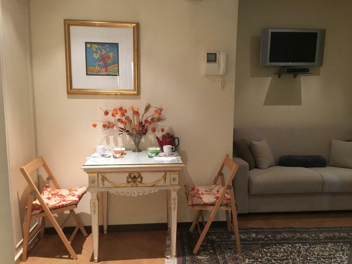 Villa Castiglioni Apartment Laglio Eksteriør billede